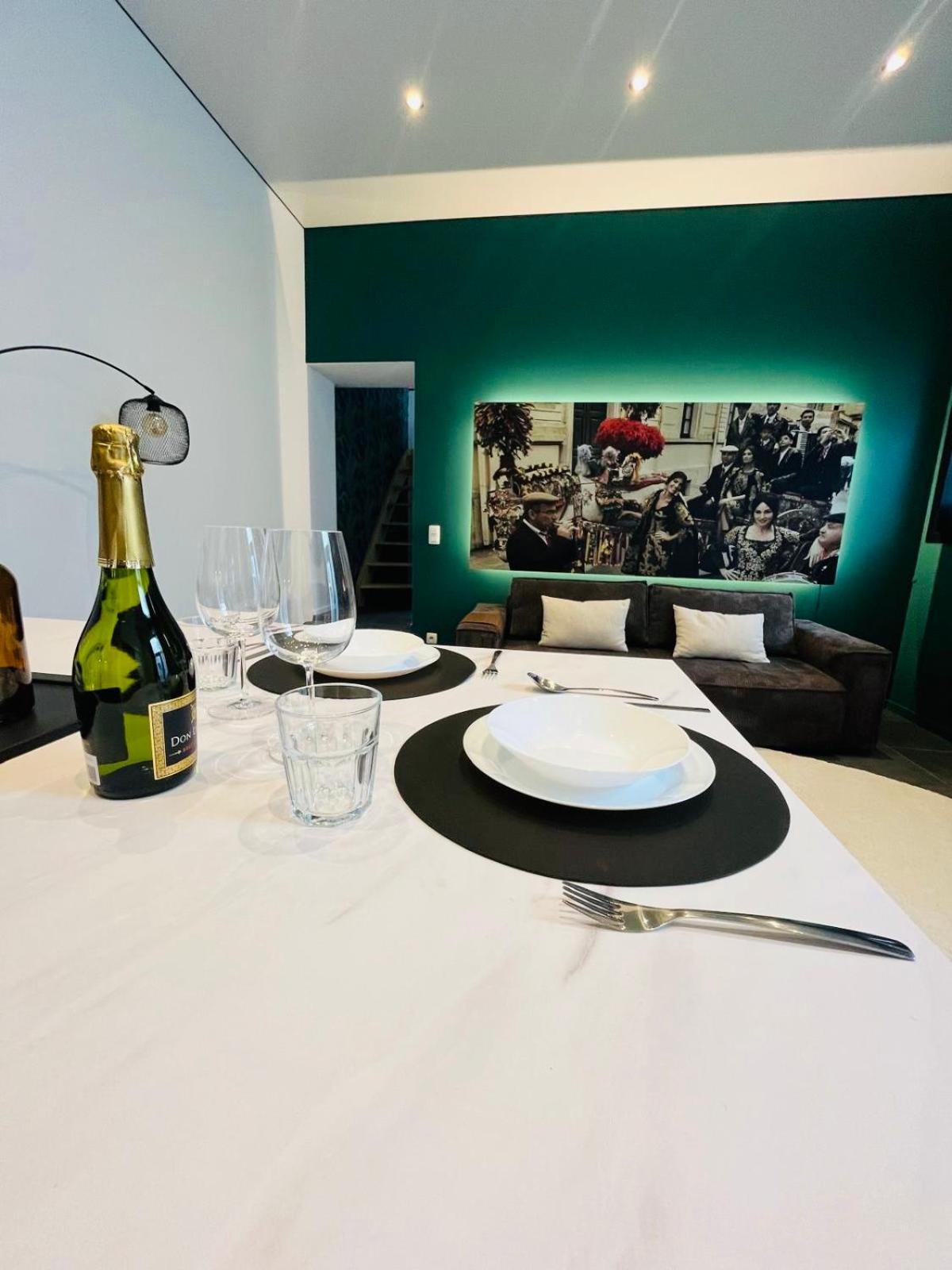 Apartment Les Chartriers D&g Mons